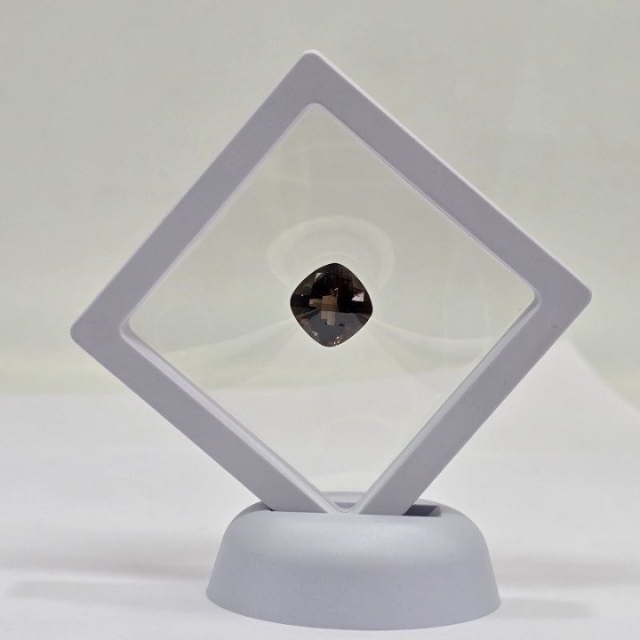 Smoky Quartz Cut: Cushon 14x14mm - 10 ct