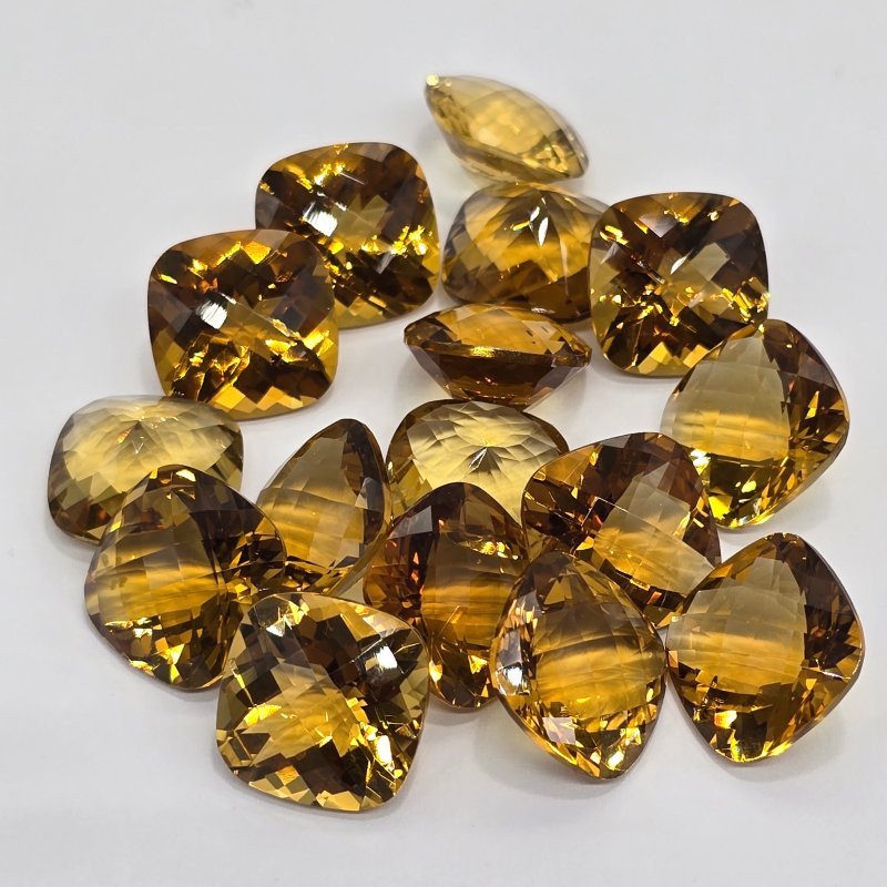 Lotto con 16 pietre Quarzo Miele Taglio:  Cushon 14x14mm - 157