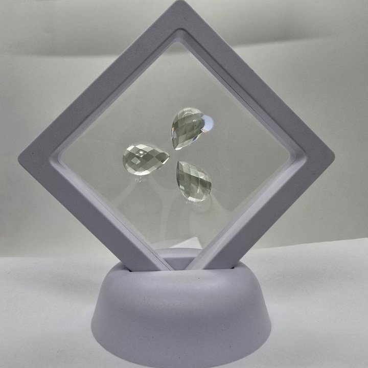 Lot of 3 Green Prasiolite-Amthysts, Pear-Cut 10x15 mm - 19.80 ct