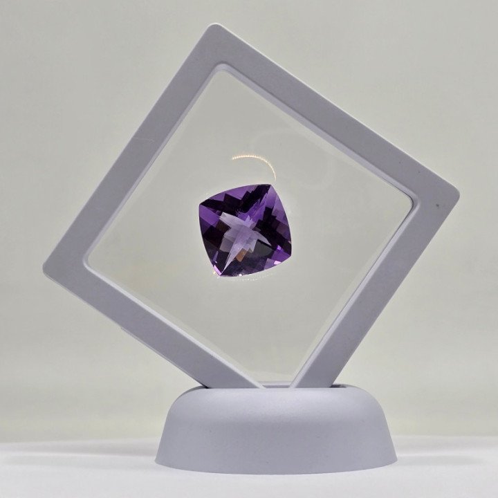 Natural Cushon-Cut Amethyst 20x20mm - 24.73 ct