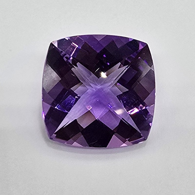 Natural Cushon-Cut Amethyst 20x20mm - 24.73 ct