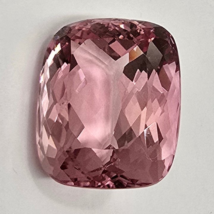 Pink Cushon Tourmaline 18.30 x 14.70 mm - 19.25 ct
