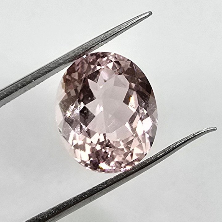 Morganite Ovale 12,10 x 10,10 mm - 5,07 ct