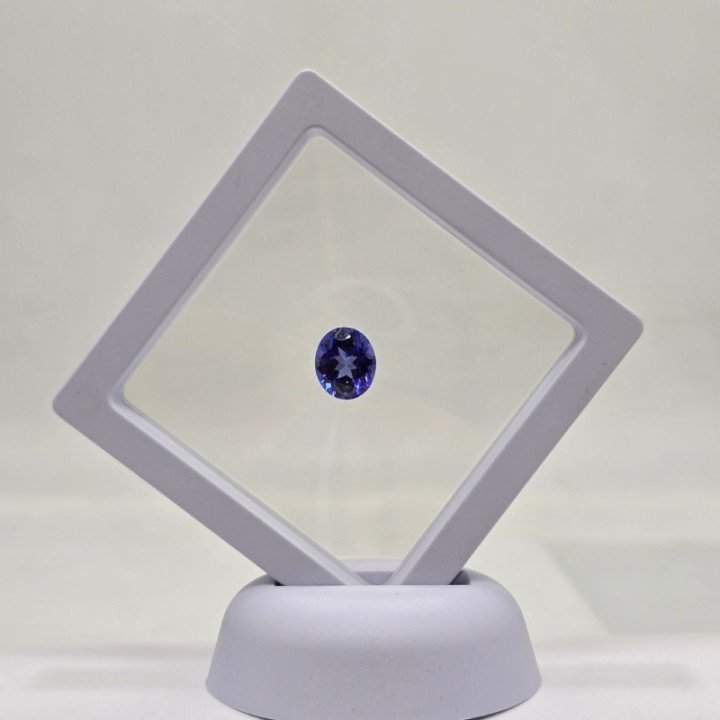 Oval Tanzanite 12.05 x 10.10 mm - 5.12 ct