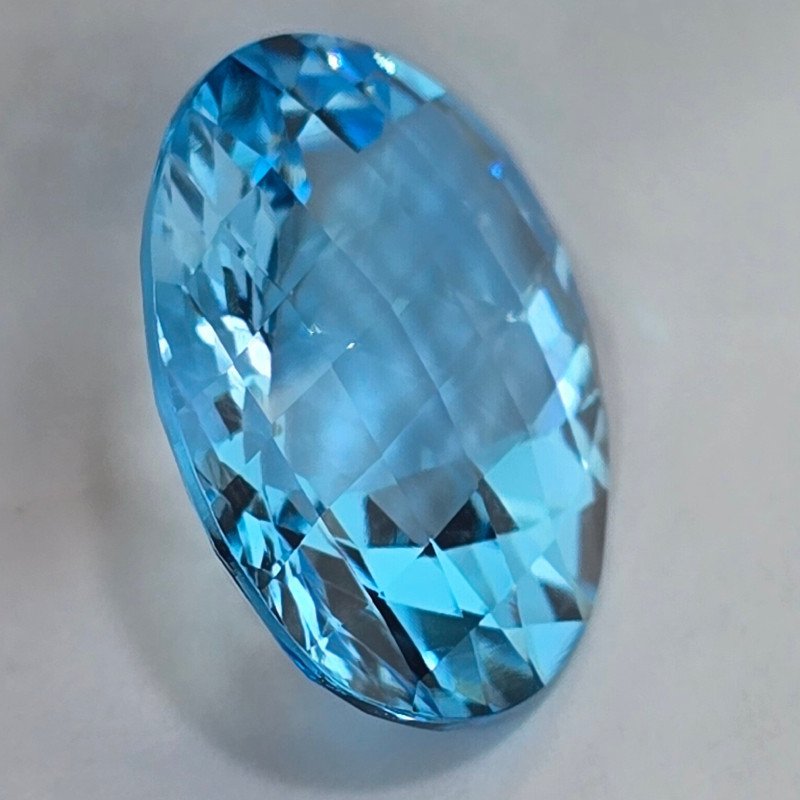Oval Blue Topaz, 20x15mm - 19.78ct