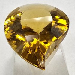 Honey Quartz Drop Cut 18x24 mm - 21.53 ct