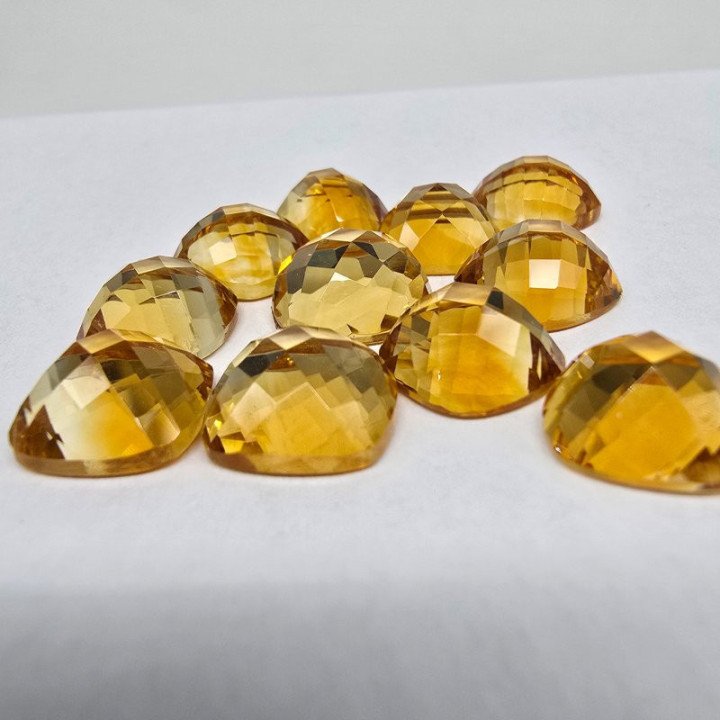 77 ct