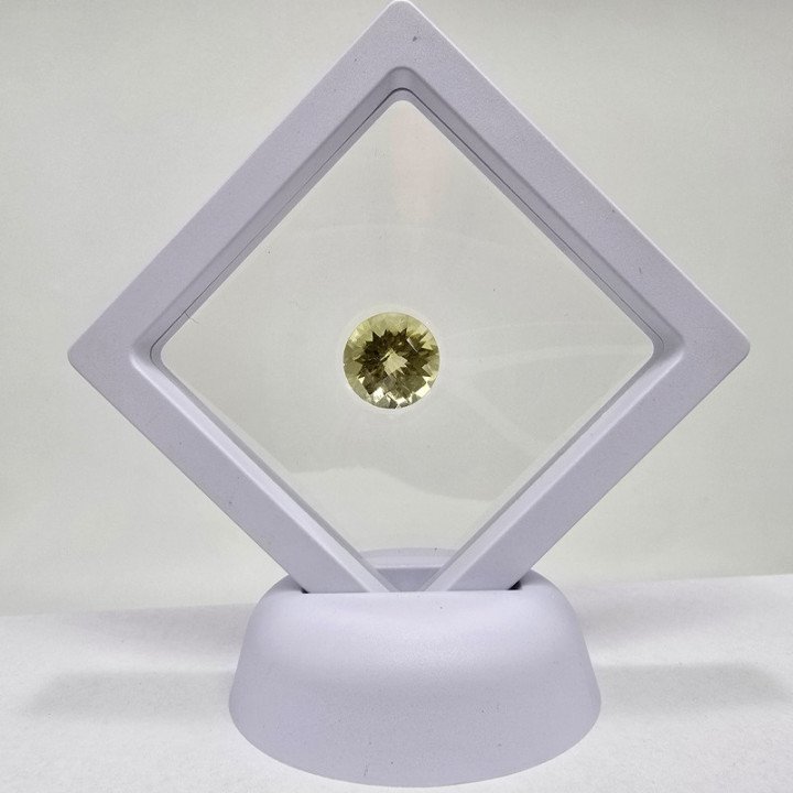 Round-Cut Lemon Quartz 14 mm - 8.65 ct