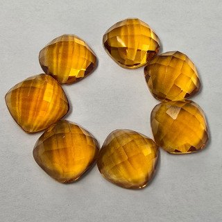 Lotto 7 Citrini Taglio Cabochon 12x12 mm - 45,95 ct