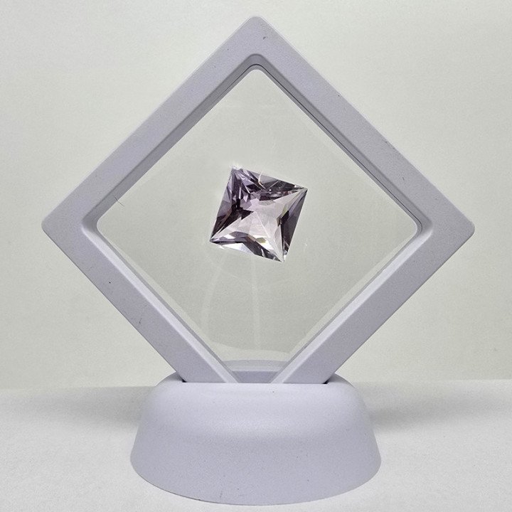 Princess-Cut Amethyst 18x18 mm - 25.24 ct