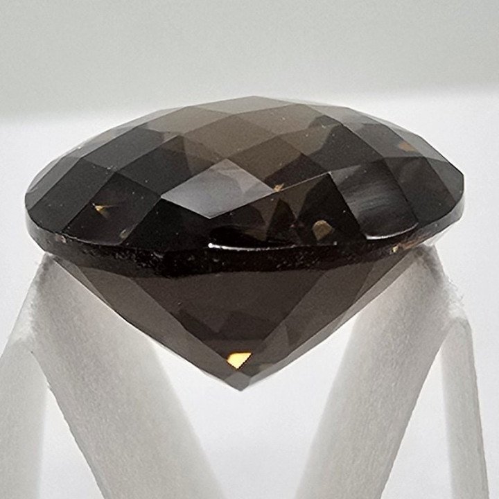 Quarzo Fumè Taglio Ovale 12 x 16 mm - 8,00 ct