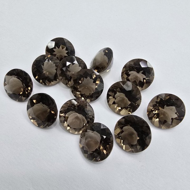 Lot of 8 Round-Cut Smoky Quartzs 14 mm - 110.56 ct