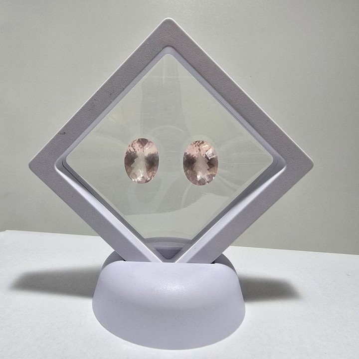Lot of 2 Oval-Cut Rose Quartz 12 x 16 mm - 15.54 ct
