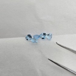 Lotto con 5 Acquamarina - Taglio:  Cuore - 0